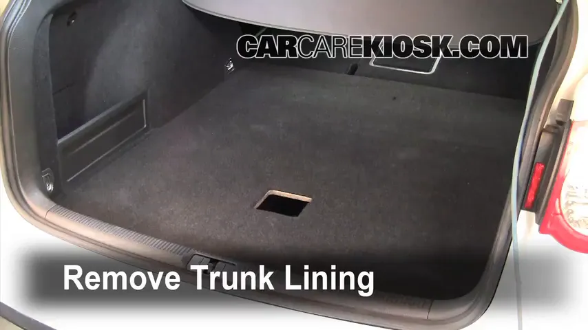 2010 Volkswagen Passat Komfort 2.0L 4 Cyl. Turbo Wagon Tires & Wheels Change a Flat Tire